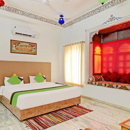 Treebo Khakhri Haveli Hotell Udaipur Exteriör bild