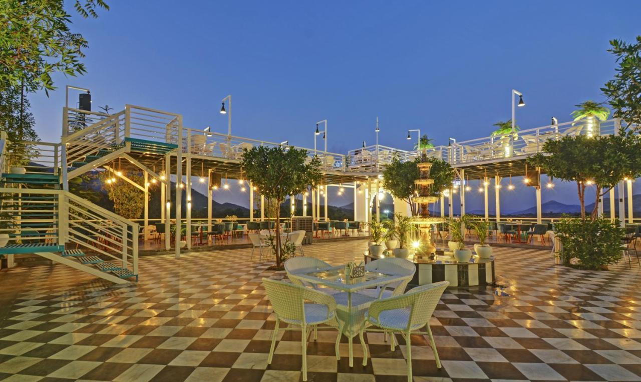 Treebo Khakhri Haveli Hotell Udaipur Exteriör bild