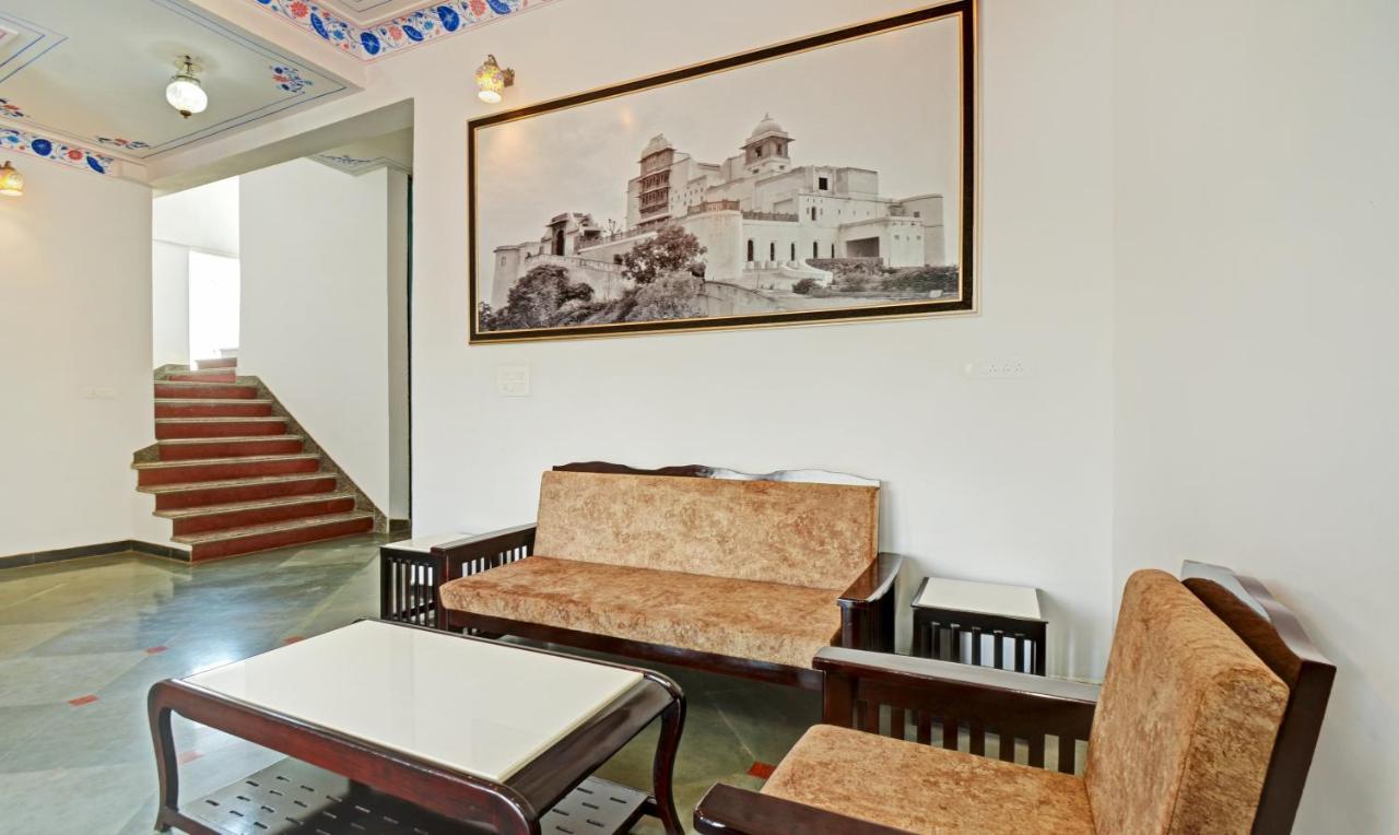 Treebo Khakhri Haveli Hotell Udaipur Exteriör bild