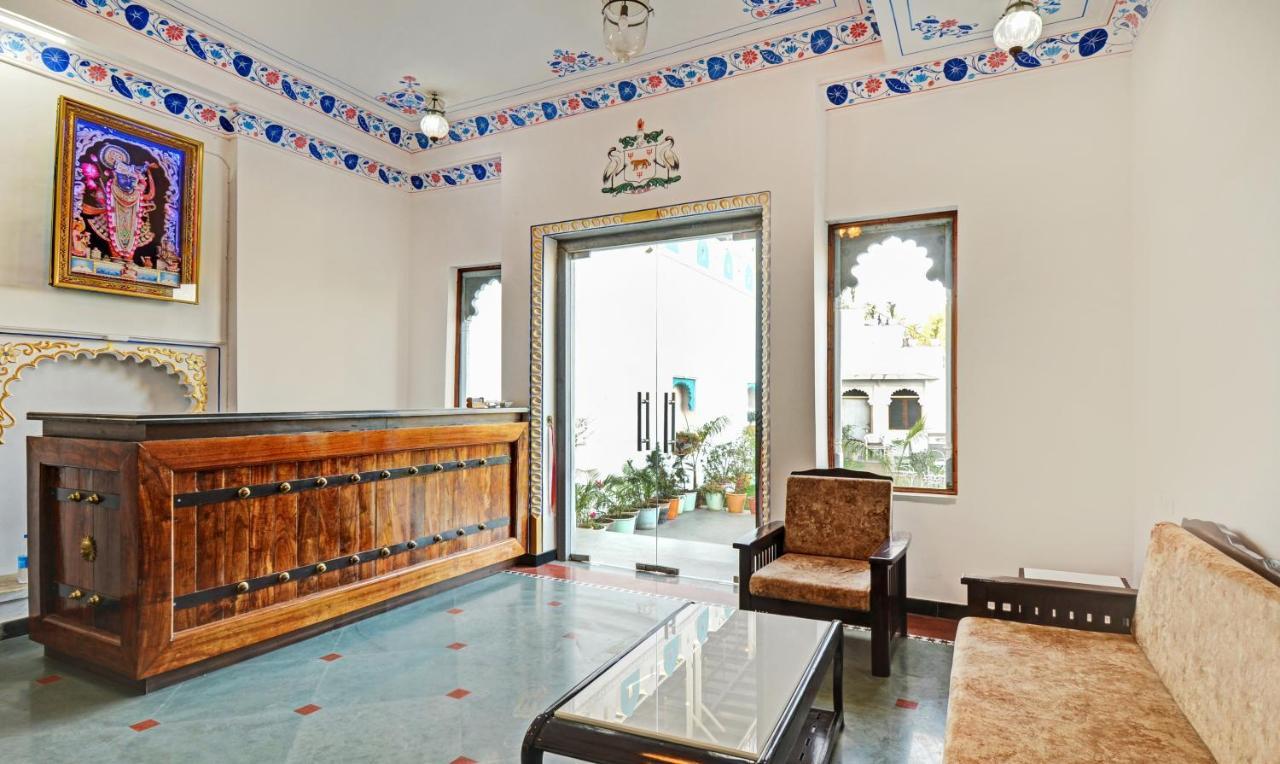 Treebo Khakhri Haveli Hotell Udaipur Exteriör bild