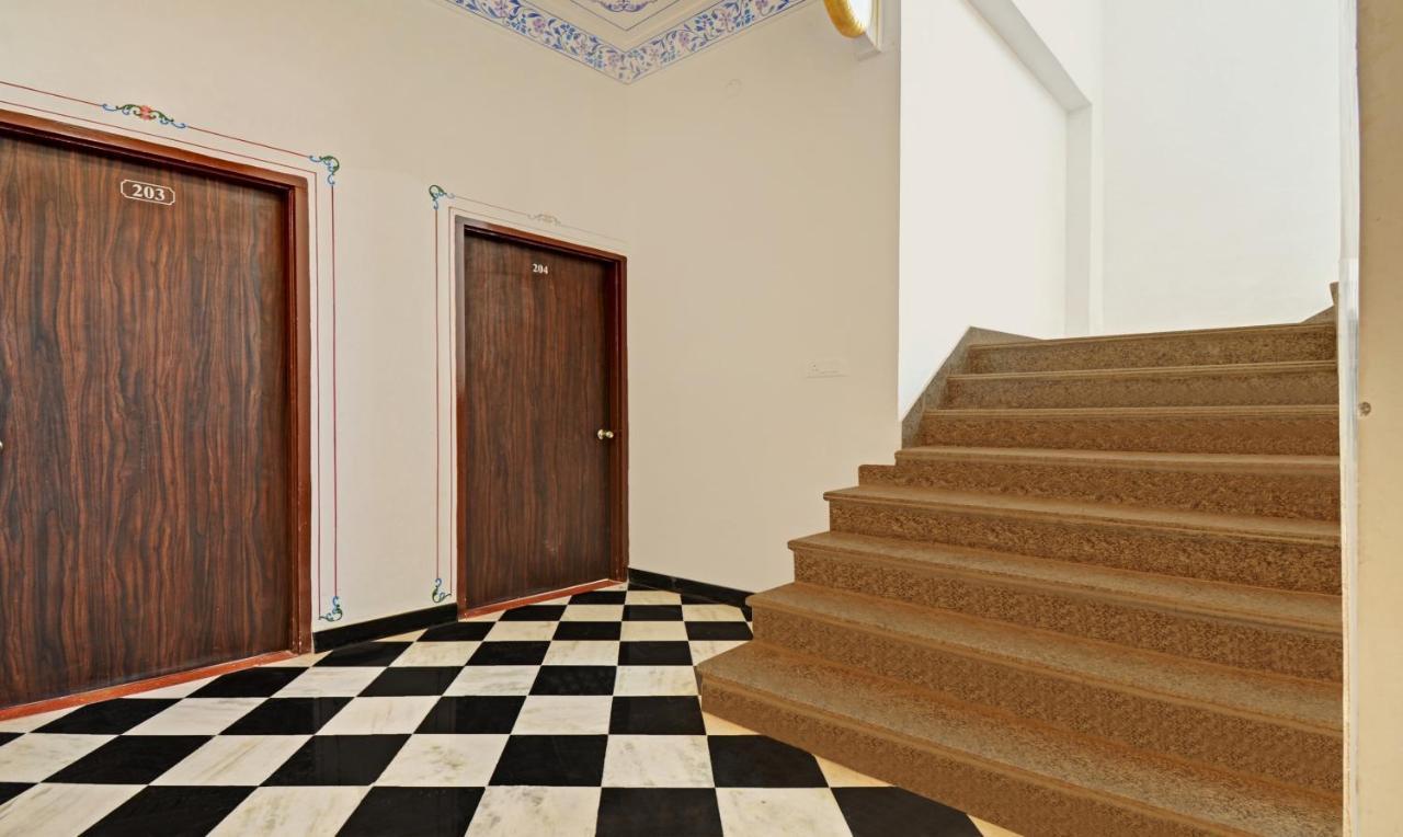 Treebo Khakhri Haveli Hotell Udaipur Exteriör bild